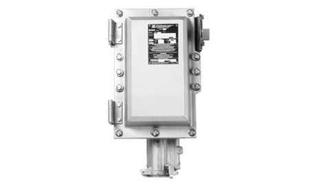 EBBR Series Interlocked Arktite Receptacles with Circuit Breakers